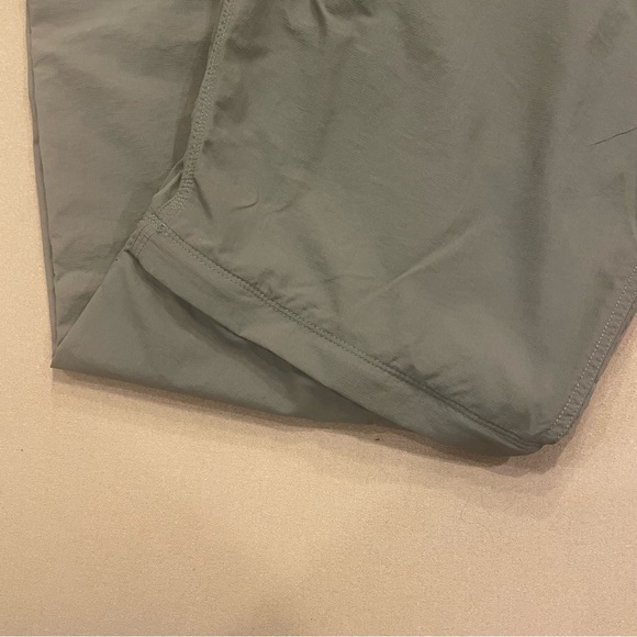 The North Face Men’s Nylon Convertible Pants Size 32 - Picture 4 of 15